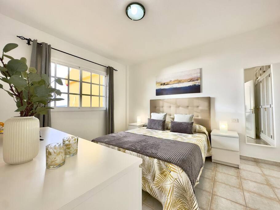 Penthouse With Ocean Views - Torviscas Lägenhet Costa Adeje  Exteriör bild
